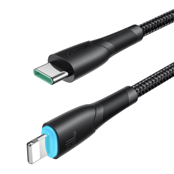Joyroom Starry Series 30 W USB-C zu Lightning Schnelladekabel 1m, schwarz (SA32-CL3) Joyroom Starry Series 30 W USB-C zu Lightning Schnelladekabel 1m, schwarz (SA32-CL3)